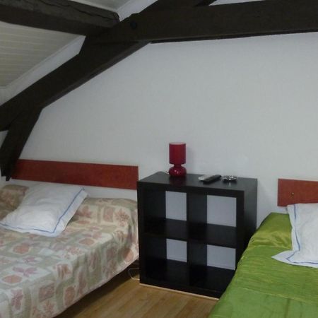 Hotel De L'Avenue Bonson  Экстерьер фото